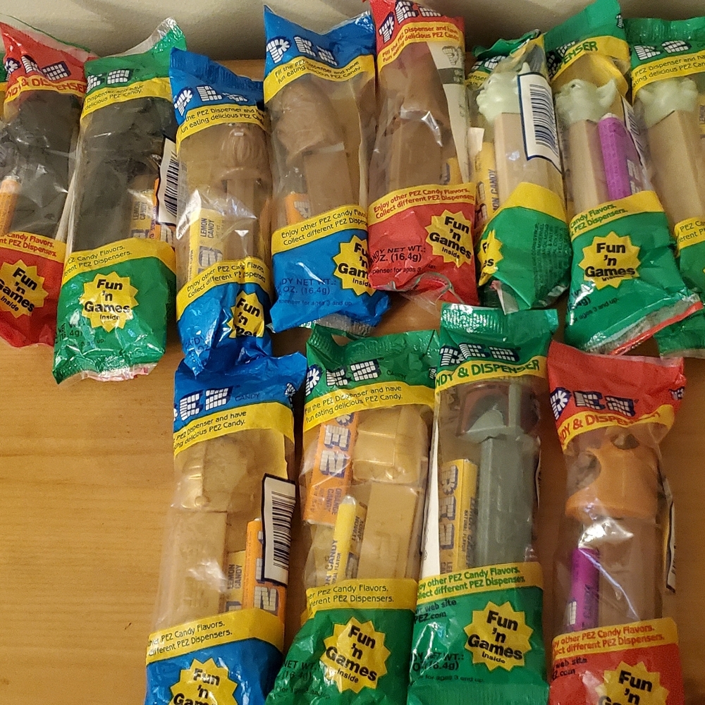 15 Vintage Assorted Star Wars Pezz Dispensers NIP